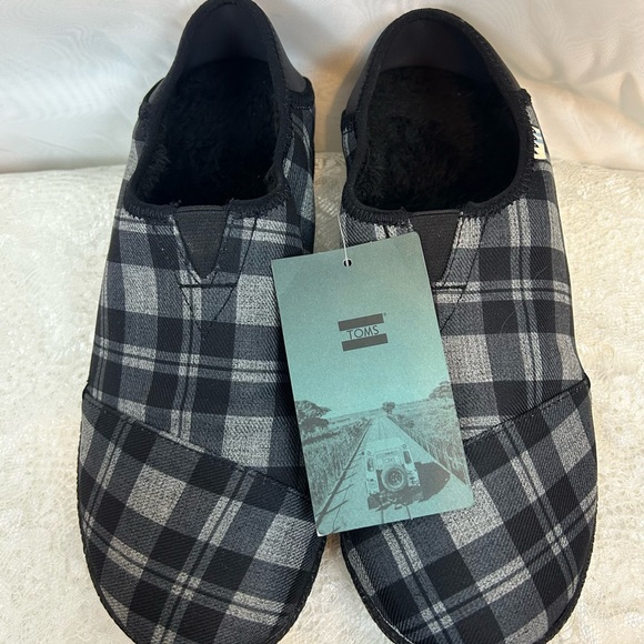 NWT Toms Mens Rodeo Slippers Black Plaid Rubber Sole Size 10 - Picture 3 of 13